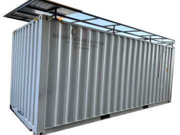container con pannelli solari